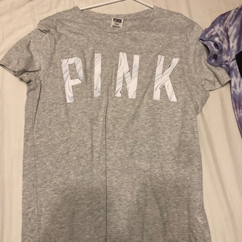 Pink t-shirt